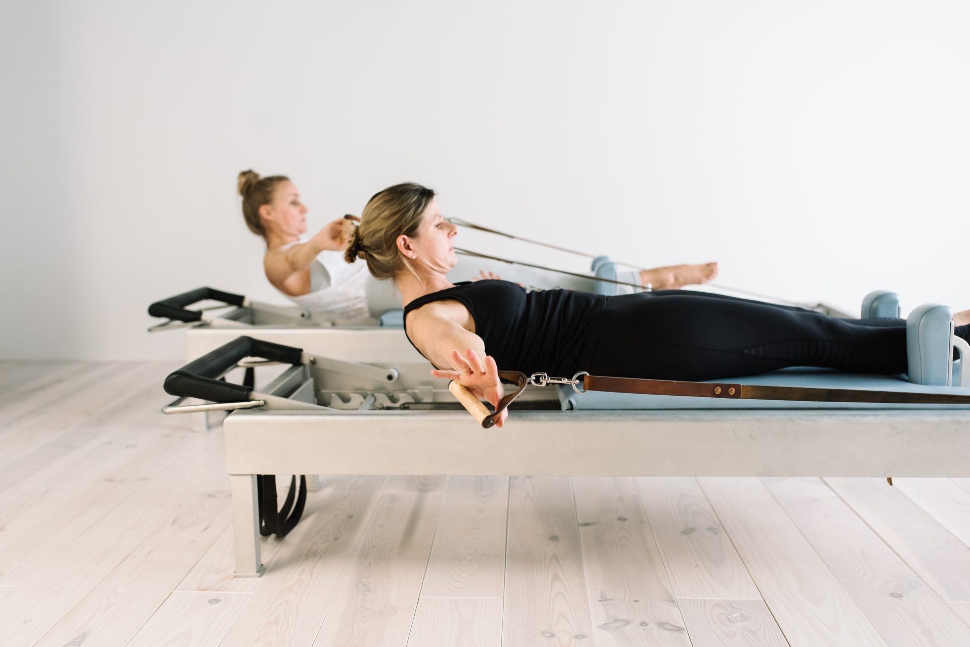 Reformer Pilates oefening — Just Pilates Woerden